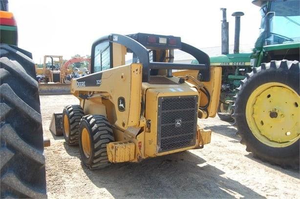 Minicargador - John Deere